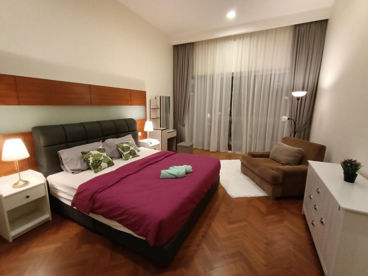 Straits Quay Marina Suites Penang By Aurorahomes Bagan Jermal Exterior foto